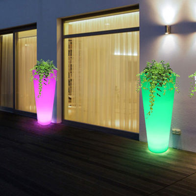 Exposición de macetas de flores luminosas coloridas macetas de plantas de jardín luminosas lámpara de suelo de plantación de plástico para fiesta alquiler
