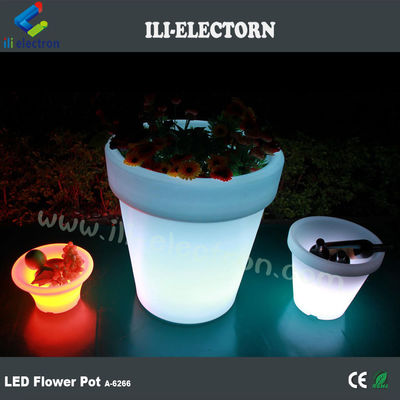Iluminación colorida LED Planta de flores de plástico para la decoración del jardín