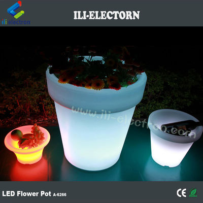 Iluminación colorida LED Planta de flores de plástico para la decoración del jardín
