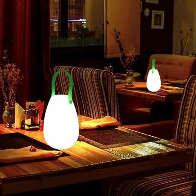 2700K CCT lámpara portátil de plástico LED recargable para restaurante