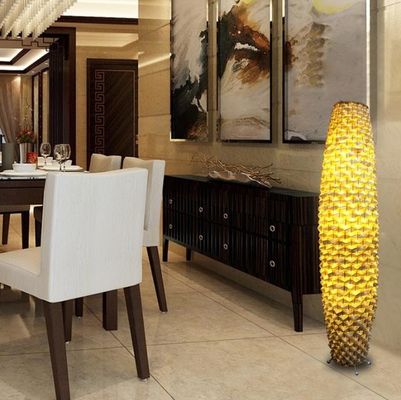 Bambú Lámpara de suelo tejido 3500K para salón residencial