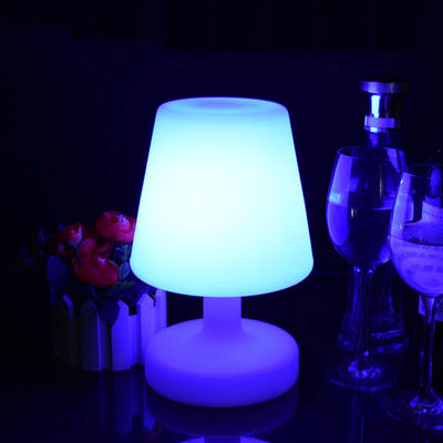 Lámpara de mesa de luz de color cambiante de niño gordo sin cable recargable