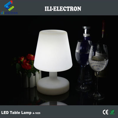 Lámpara de luz nocturna LED de plástico creativo 5000K recargable para el dormitorio