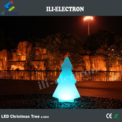 luz exterior de luz LED en forma de árbol de Navidad para las vacaciones