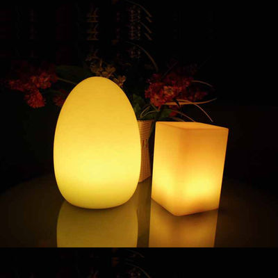 Lámpara de mesa de lujo LED de batería en forma de huevo