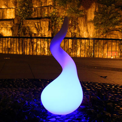 Lámparas de suelo con led para decoración de bodas