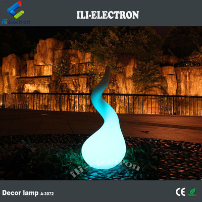Lámparas de suelo con led para decoración de bodas