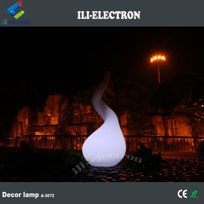 Lámparas de suelo con led para decoración de bodas