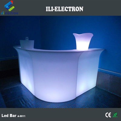 mesa de bar de esquina iluminada con led
