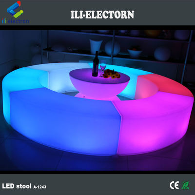 Muebles de led recargables con cambio de color con asientos de banco curvos