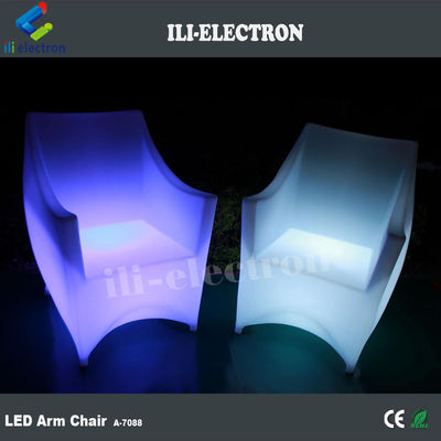 Silla de muebles iluminada con LED de plástico PE RGB con batería de litio recargable