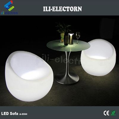PE Plástico recargable RGB Iluminado Sofá de bar Led Control remoto Infarad