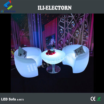 Muebles LED de plástico PE para uso comercial, Sofá de salón LED iluminado