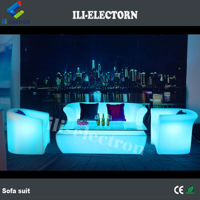 Sofá de plástico con LED sofá de salón para alquiler