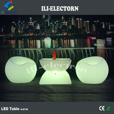 Muebles LED de plástico PE, mesas de cóctel 16 de color cambiante