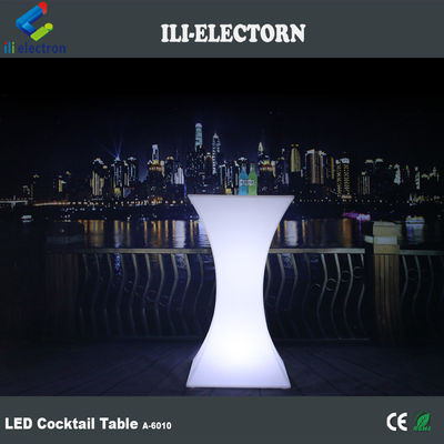 Ventas calientes Eventos de fiestas modernas y bar Remoto usado que cambia de color Decorativo LED Cuadrado Mesa de cóctel