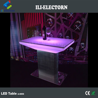 Tablas de bar con base de acero inoxidable para exteriores con techo alto