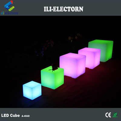Muebles de patio de plástico con LED que cambian de color