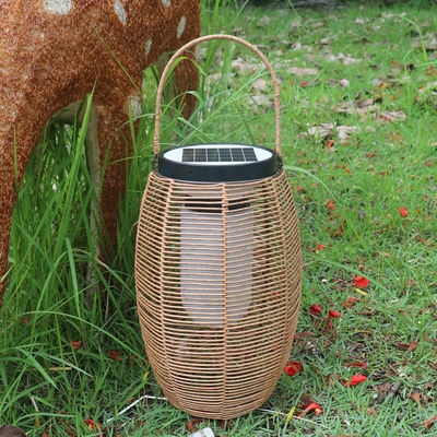 Lámparas solares tejidas de rotín al aire libre linterna a prueba de agua para jardín paisaje