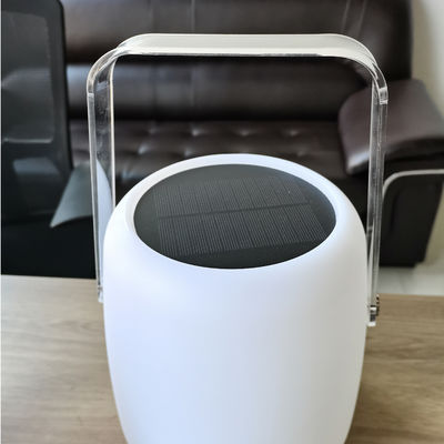 Lámpara solar portátil de LED Linterna 5000K IP65 resistente al agua Control remoto