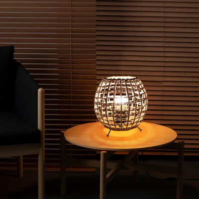 pequeña lámpara de mesa de bolas de ratán creativa lámpara de mesa de ratán de arte tejido de ratán de dormitorio