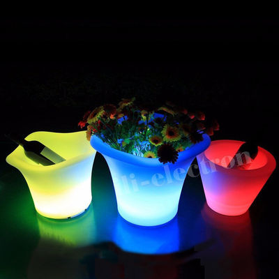 PE plástico LED cubo de hielo 16 colores cambiantes con batería de litio recargable
