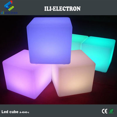 Luz recargable LED Cubo perfecta adición a las fiestas y clubes Fuente de luz LED