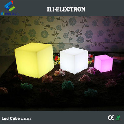 Luz recargable LED Cubo perfecta adición a las fiestas y clubes Fuente de luz LED