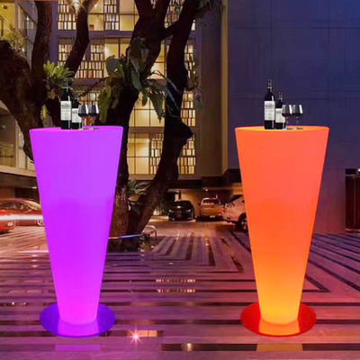 Grado impermeable IP54-68 Mesa LED brillante perfecta para uso al aire libre