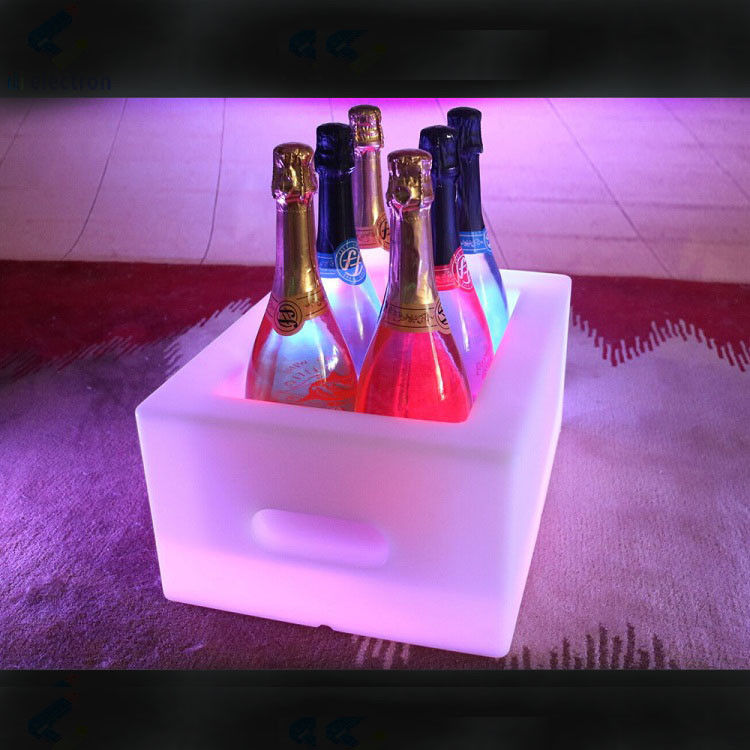 16 colores cambiantes PE plástico LED cubo de hielo IP65 resistente al agua para la cerveza Champagne