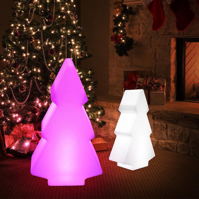 Lámparas luminosas de plástico LED para el exterior forma de árbol para la decoración de Navidad