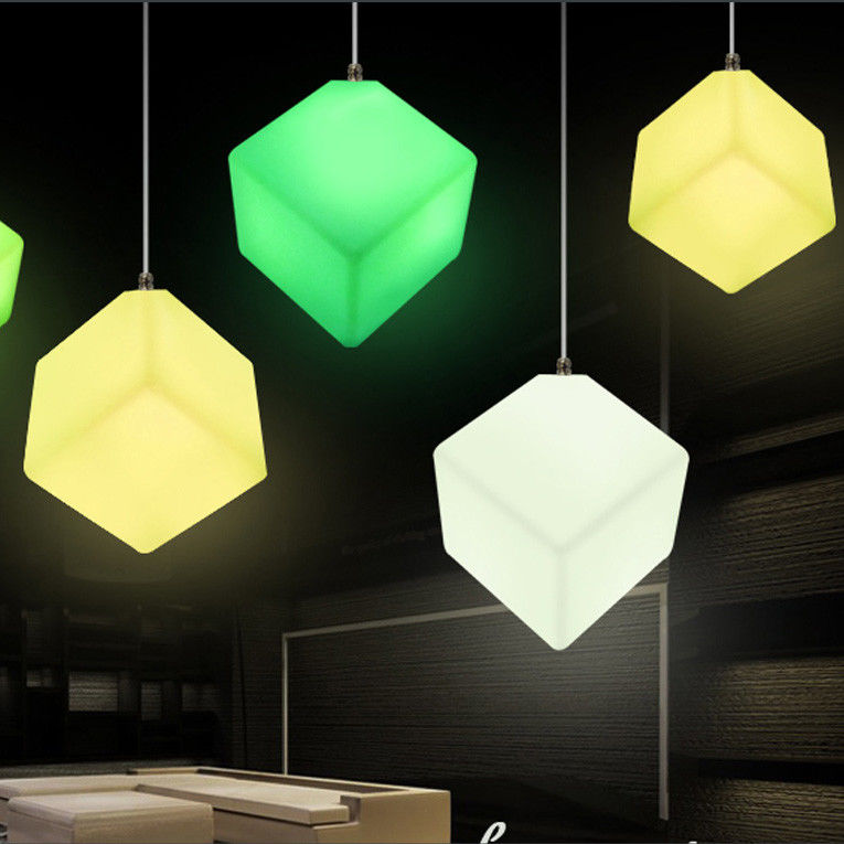 Control remoto luz LED exterior cubo luz colgante para eventos y fiestas decoración