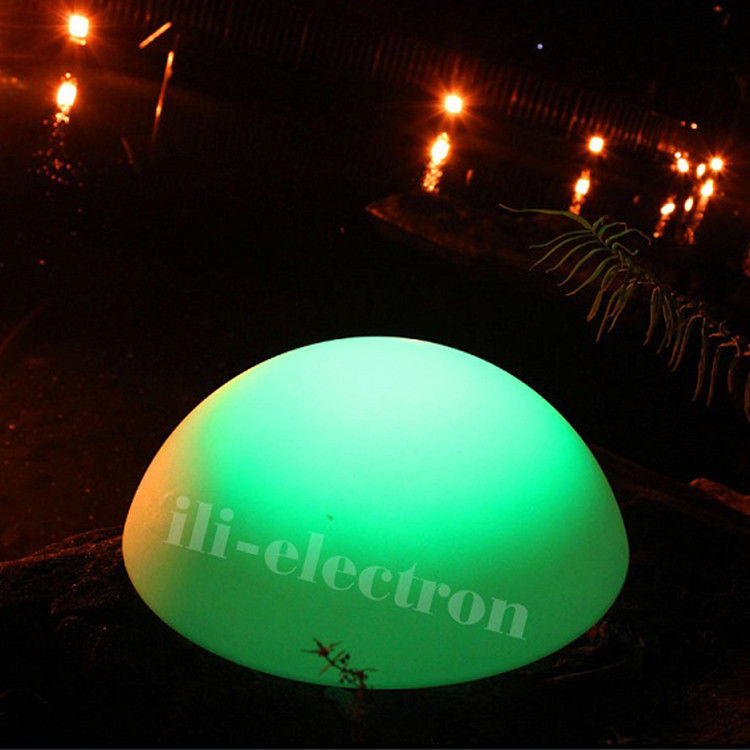 PE plástico LED semisfera luz recargable para la decoración de Navidad