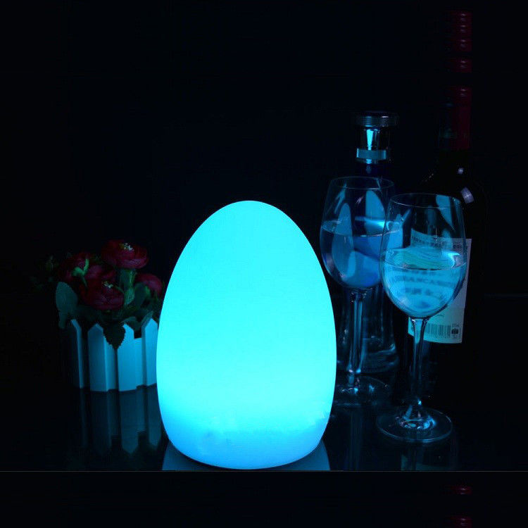 Lámpara de huevo LED de plástico IP65 a prueba de agua para decoración de vacaciones