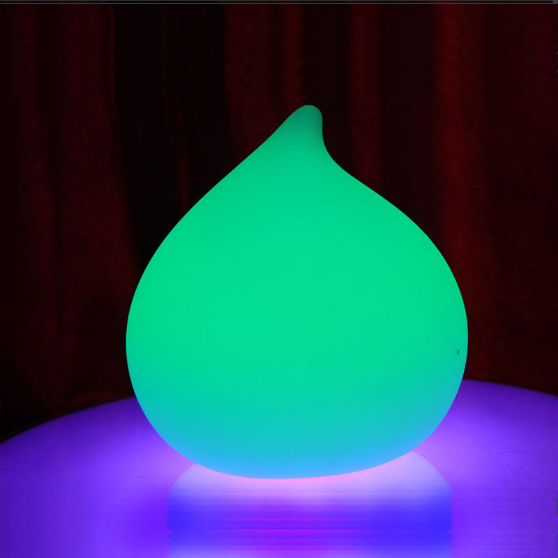 Luz decorativa LED de plástico colorido resistente al agua recargable